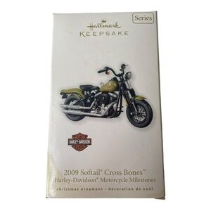 NWT Hallmark Keepsake Harley-Davidson 2009 Softail Christmas Motorcycle Ornament